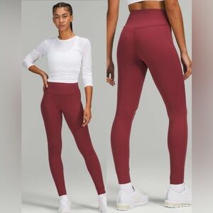 Lululemon Base Pace High-Rise Tight 28" *Brushed Nulux
Mulled Wine! EUC